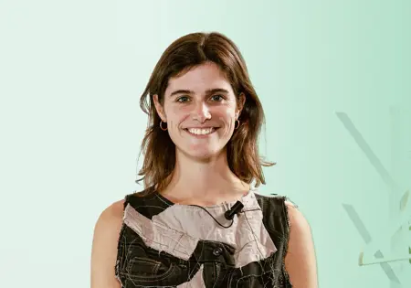kiki boreel groene achtergrond