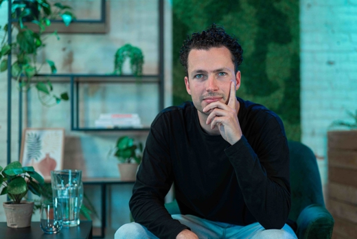 Job-van-Hooijdonk-info-1.jpg